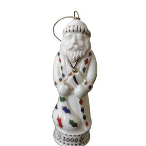 Madison Avenue Porcelain 2000 Musical Angel Ornament Plays Silent Night